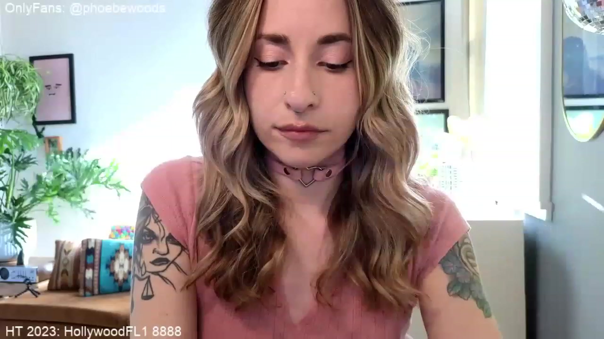 Gallery image thumbnail from PhoebeWoods's myfreecams stream on, 04/02/2023, 22:35 image 9 of 20