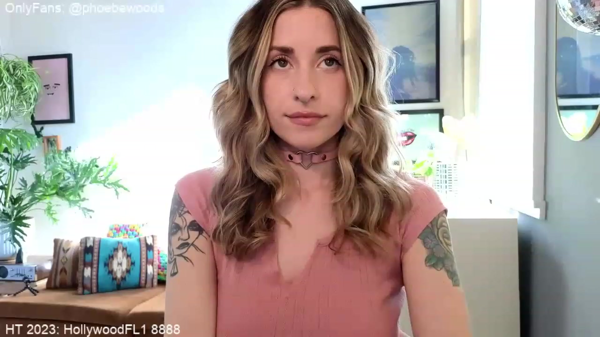 Gallery image thumbnail from PhoebeWoods's myfreecams stream on, 04/02/2023, 22:35 image 10 of 20
