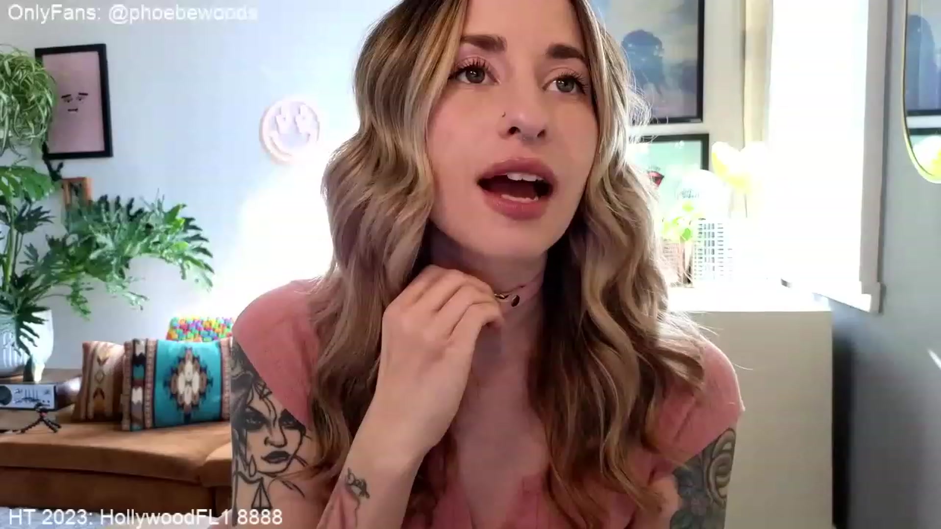 Gallery image thumbnail from PhoebeWoods's myfreecams stream on, 04/02/2023, 22:35 image 3 of 20