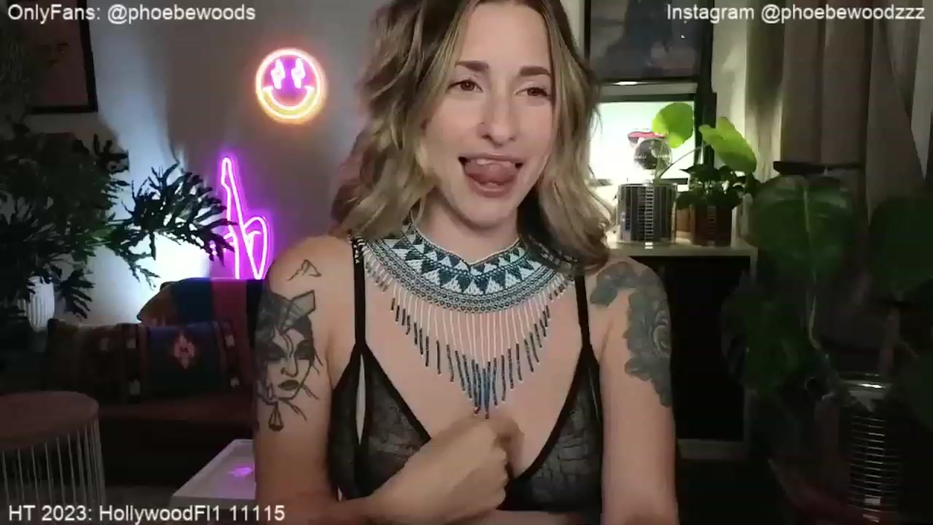Gallery image thumbnail from PhoebeWoods's myfreecams stream on, 06/02/2023, 01:52 image 2 of 20