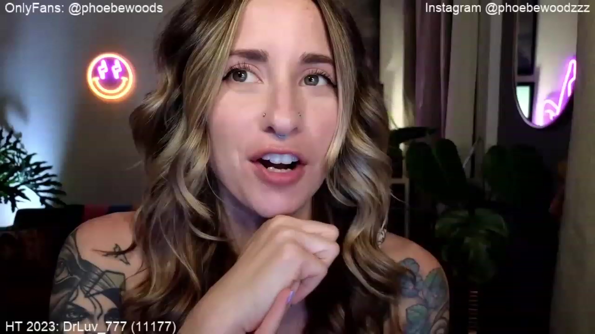 Gallery image thumbnail from PhoebeWoods's myfreecams stream on, 06/27/2023, 02:44 image 14 of 20