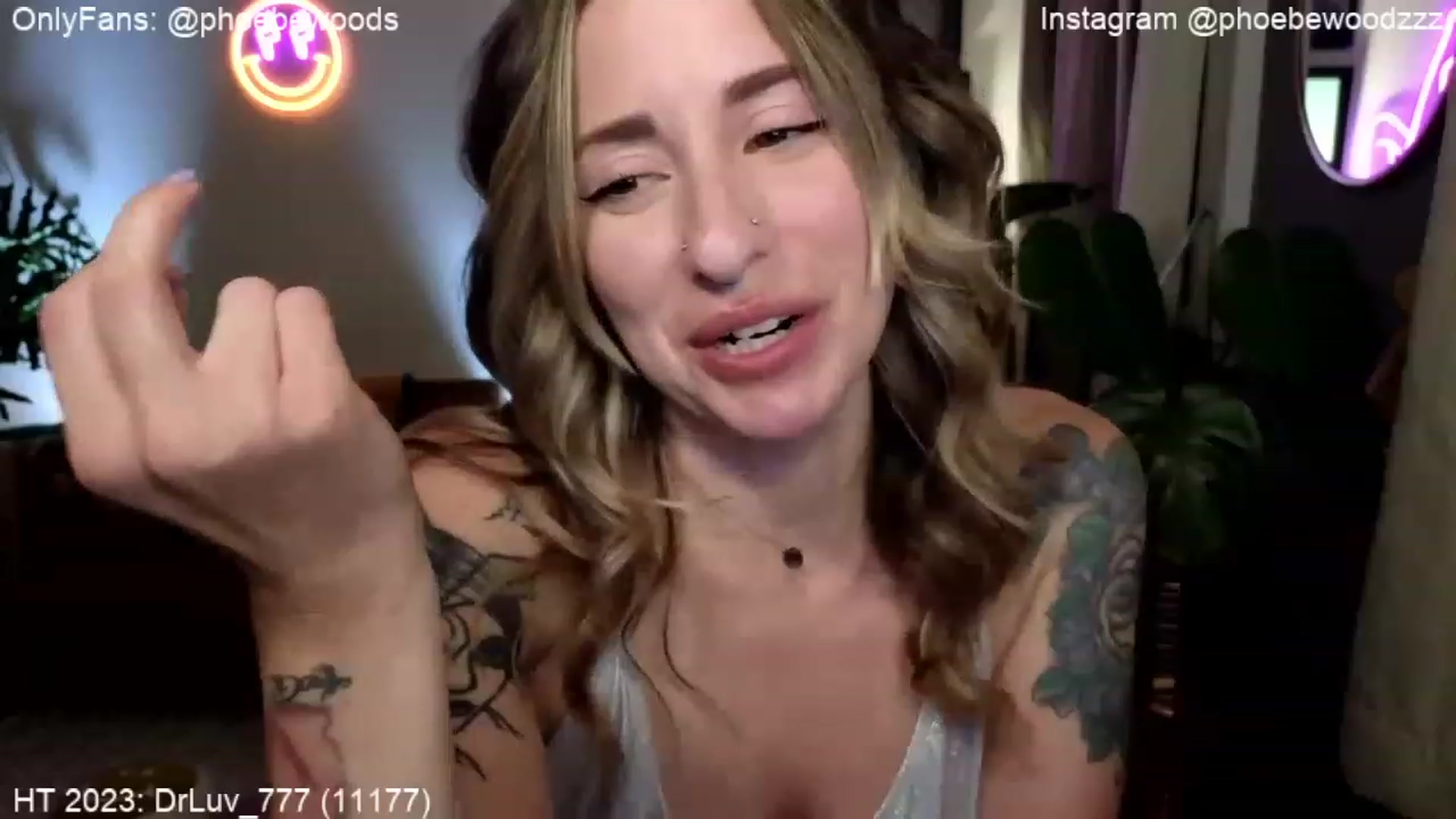 Gallery image thumbnail from PhoebeWoods's myfreecams stream on, 06/27/2023, 02:44 image 2 of 20