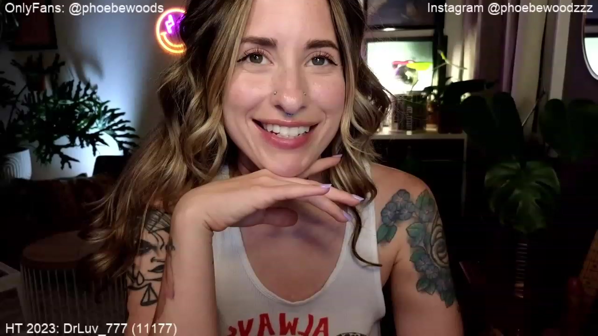 Gallery image thumbnail from PhoebeWoods's myfreecams stream on, 06/28/2023, 03:26 image 2 of 20