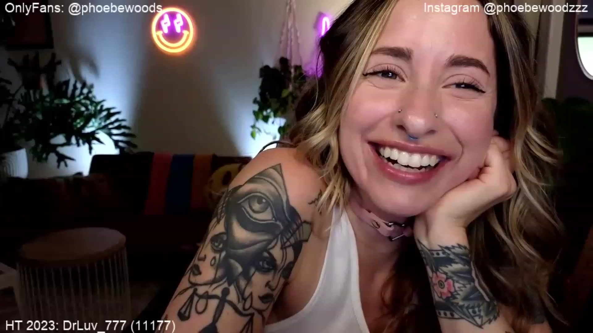 Gallery image thumbnail from PhoebeWoods's myfreecams stream on, 06/28/2023, 03:26 image 4 of 20