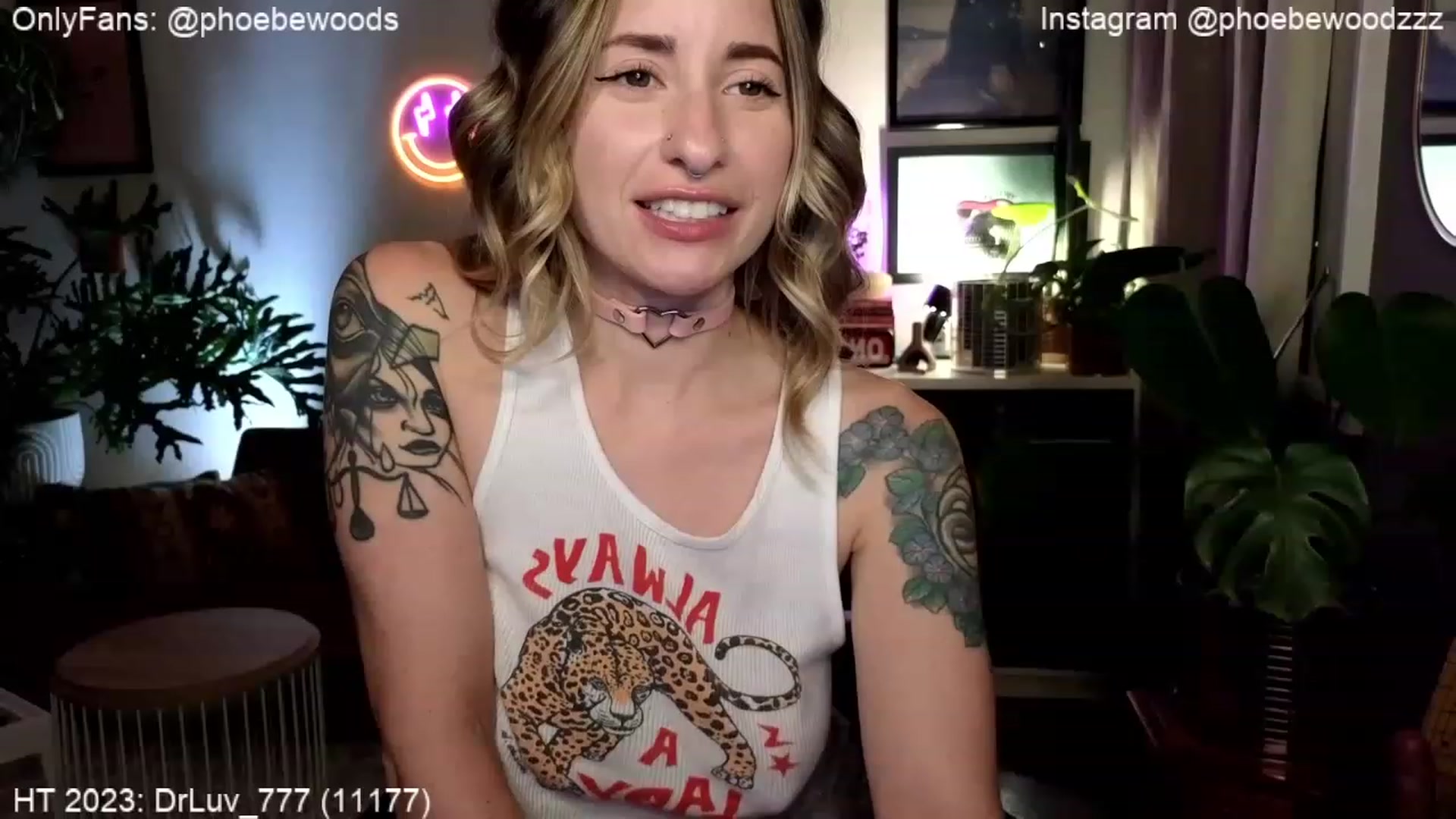 Gallery image thumbnail from PhoebeWoods's myfreecams stream on, 06/28/2023, 03:26 image 11 of 20
