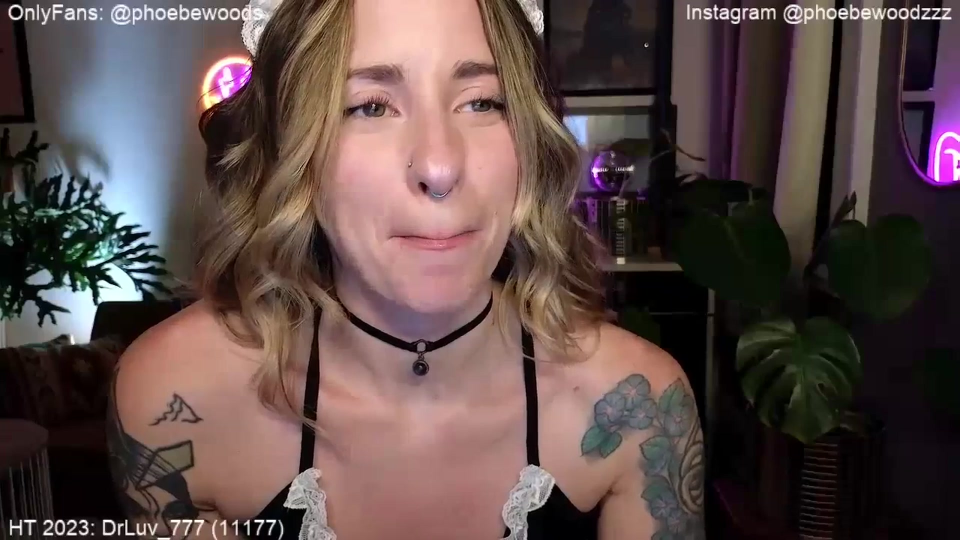 Gallery image thumbnail from PhoebeWoods's myfreecams stream on, 07/01/2023, 03:41 image 17 of 20