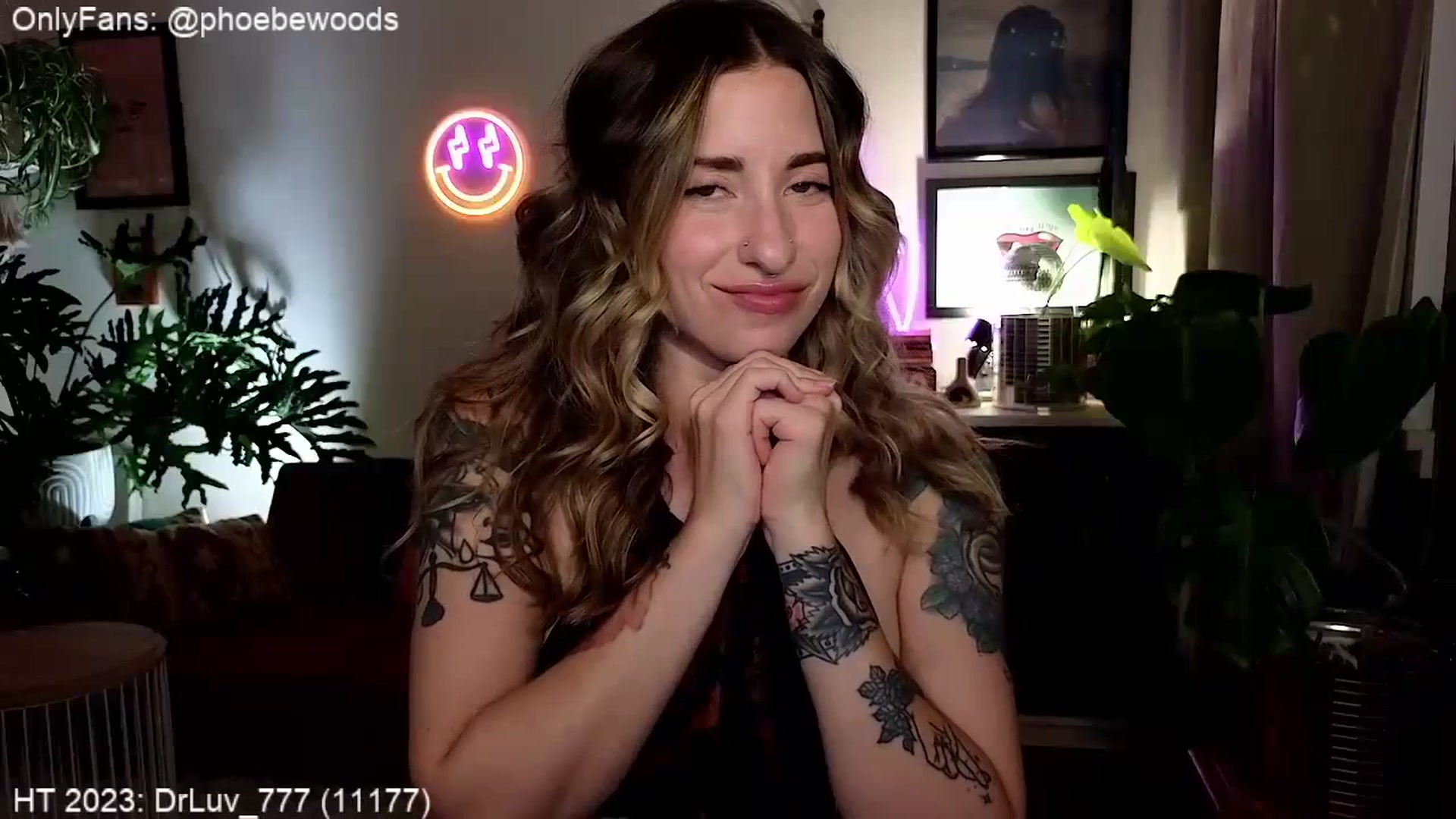 Gallery image thumbnail from PhoebeWoods's myfreecams stream on, 07/08/2023, 02:57 image 7 of 20