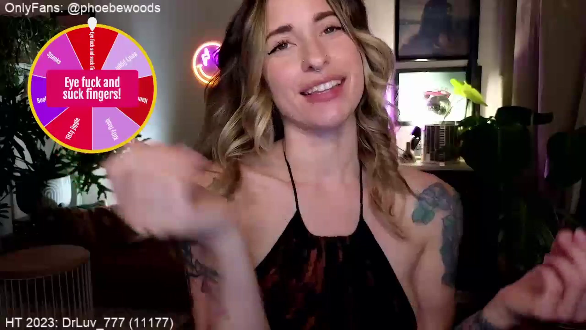 Gallery image thumbnail from PhoebeWoods's myfreecams stream on, 07/08/2023, 03:44 image 5 of 20