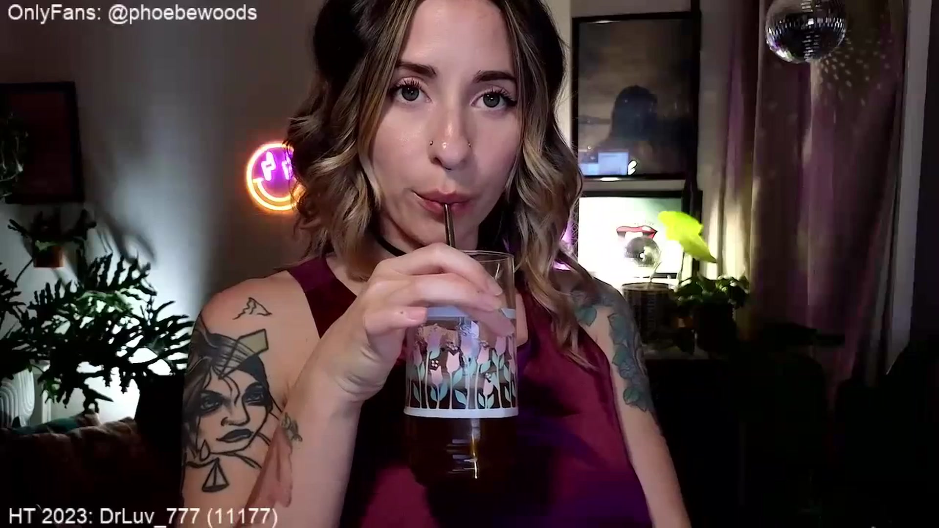 Gallery image thumbnail from PhoebeWoods's myfreecams stream on, 07/11/2023, 02:33 image 7 of 20