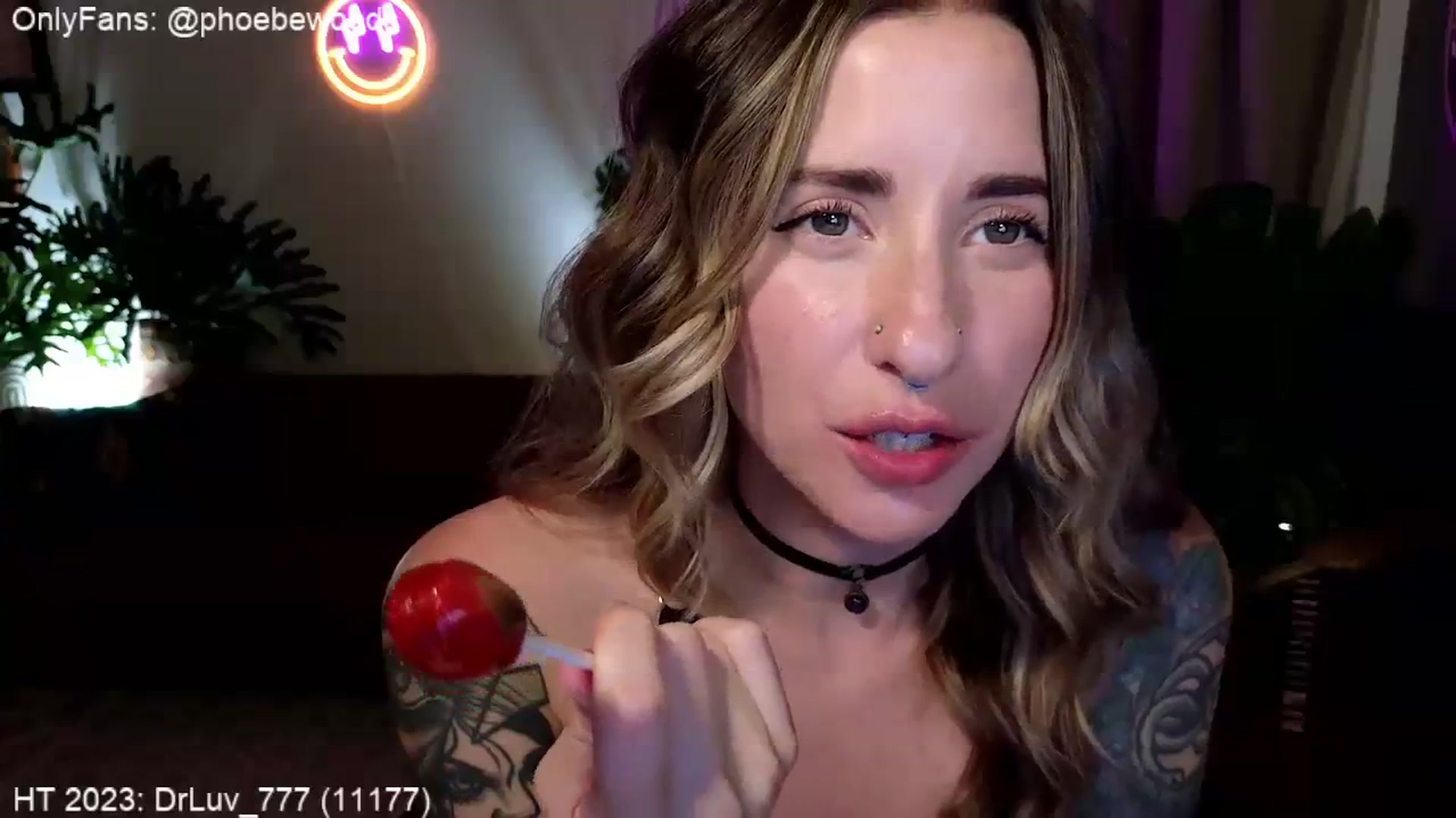 Gallery image thumbnail from PhoebeWoods's myfreecams stream on, 08/01/2023, 02:20 image 6 of 20