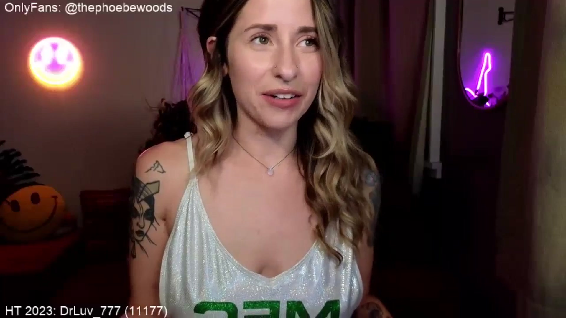 Gallery image thumbnail from PhoebeWoods's myfreecams stream on, 09/20/2023, 01:22 image 11 of 20