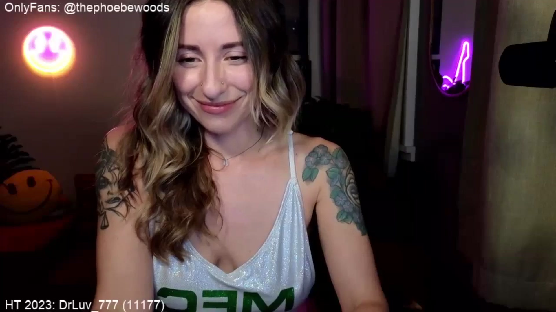 Gallery image thumbnail from PhoebeWoods's myfreecams stream on, 09/20/2023, 01:57 image 5 of 20