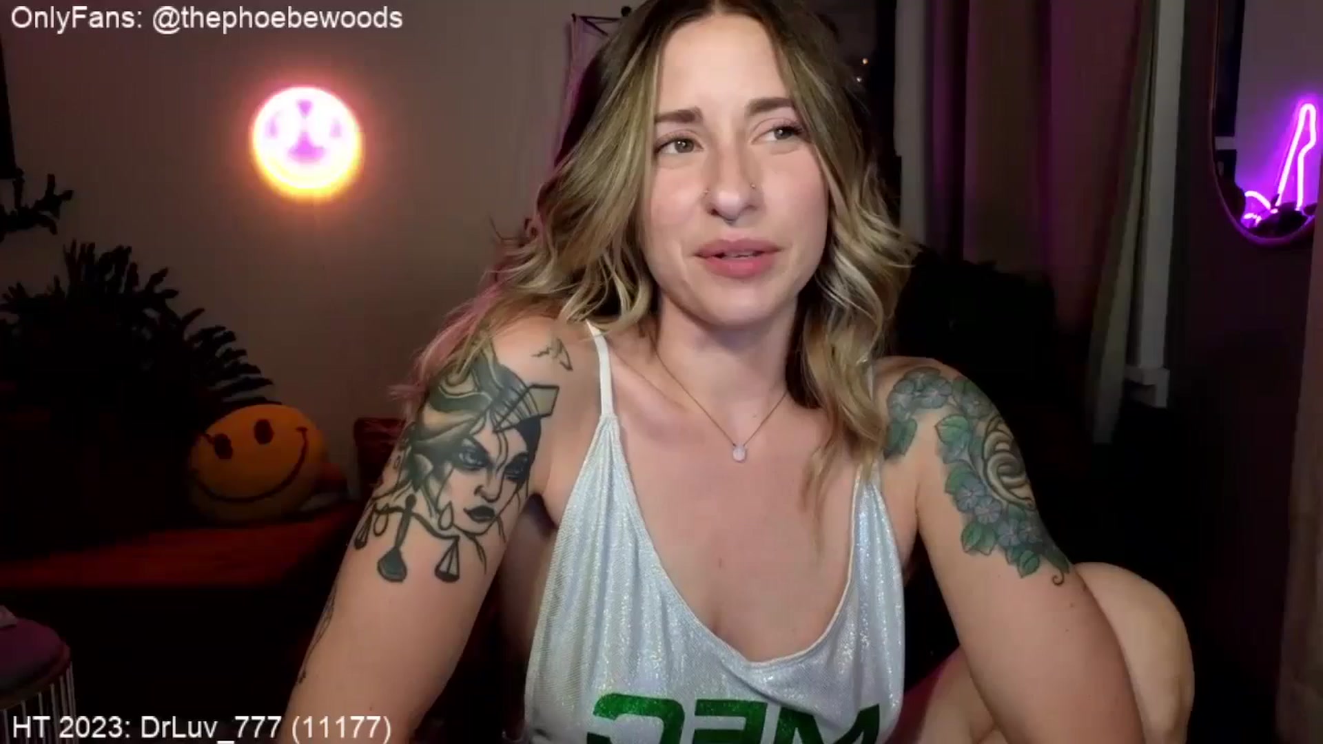 Gallery image thumbnail from PhoebeWoods's myfreecams stream on, 09/20/2023, 01:57 image 19 of 20