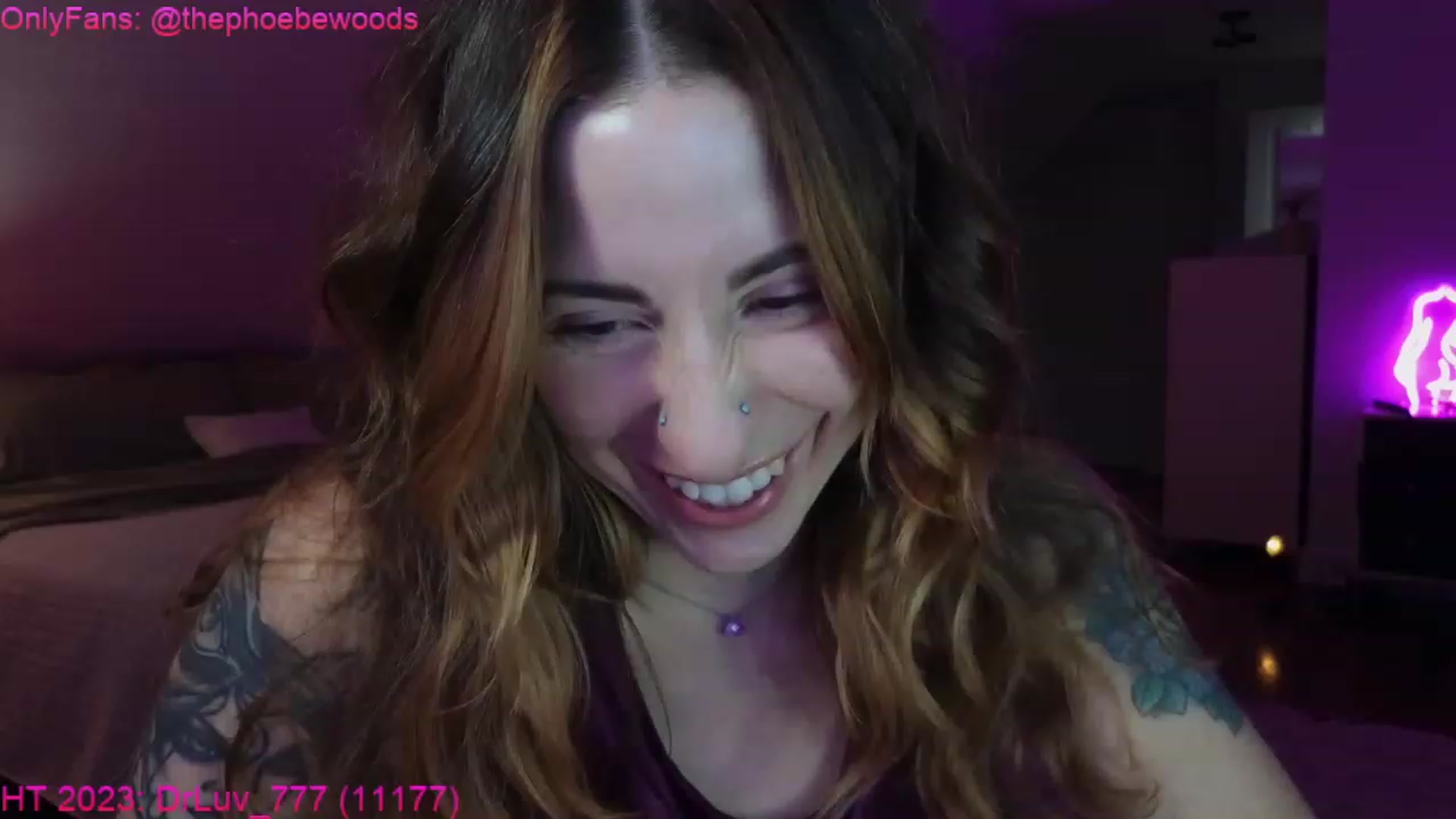 Gallery image thumbnail from PhoebeWoods's myfreecams stream on, 11/21/2023, 04:09 image 1 of 20