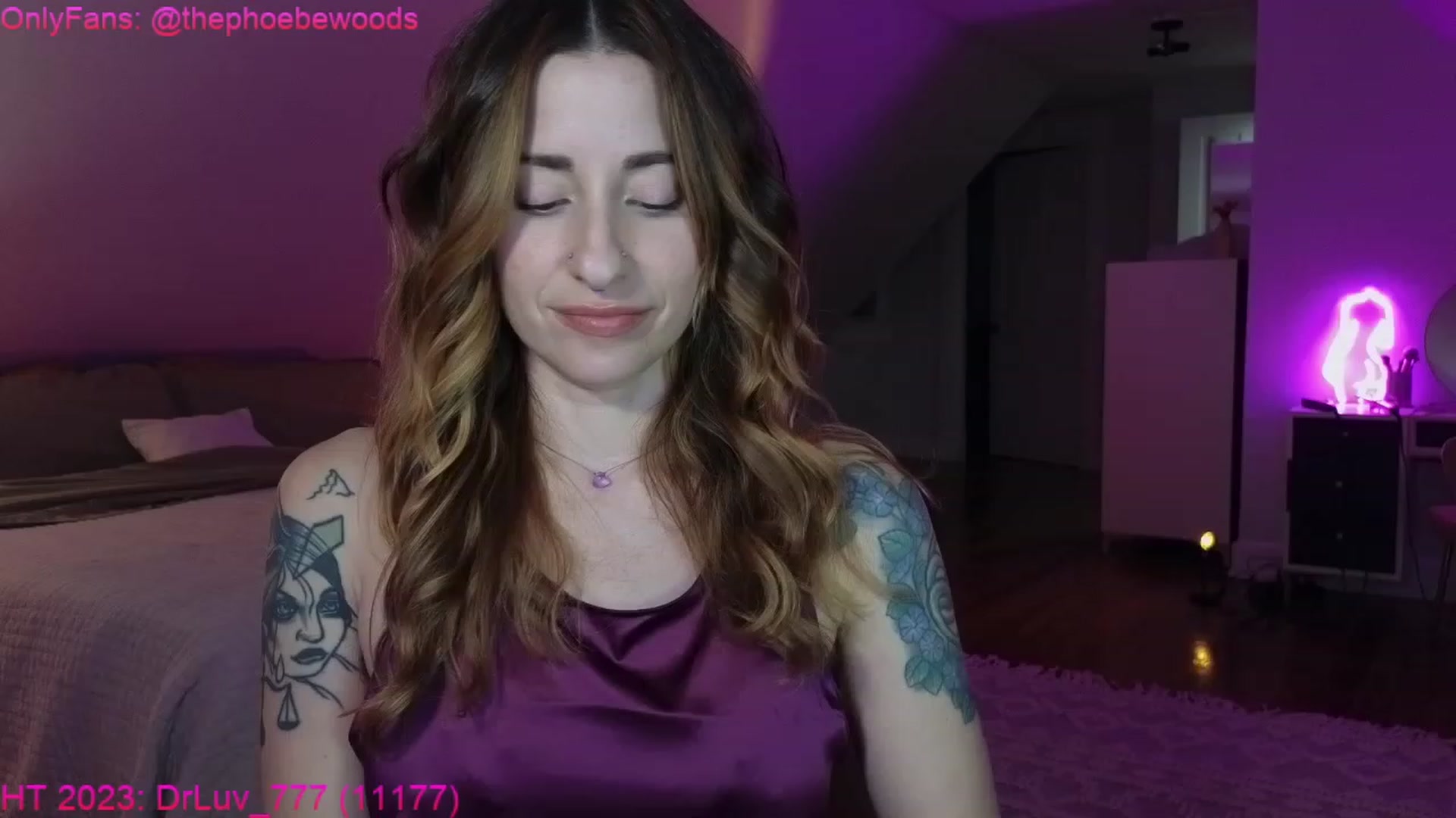Gallery image thumbnail from PhoebeWoods's myfreecams stream on, 11/21/2023, 04:23 image 13 of 20
