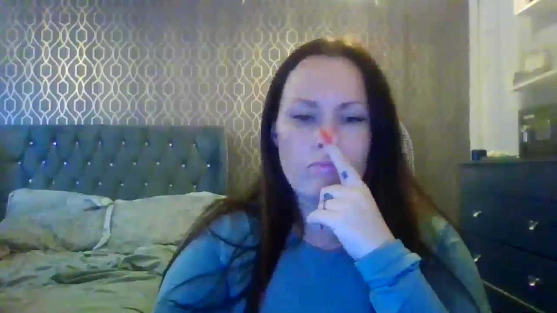 Gallery image thumbnail from Phoenix33's myfreecams stream on, 07/22/2024, 11:49 image 9 of 20