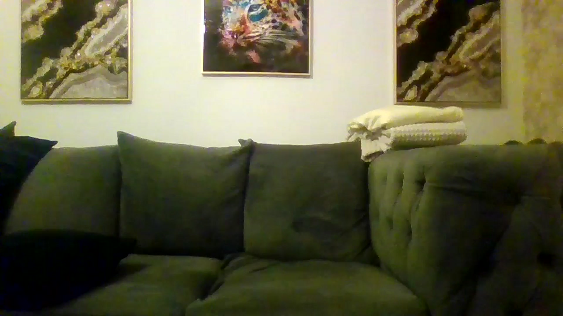 Gallery image thumbnail from Phoenix33's myfreecams stream on, 03/09/2025, 19:19 image 17 of 20