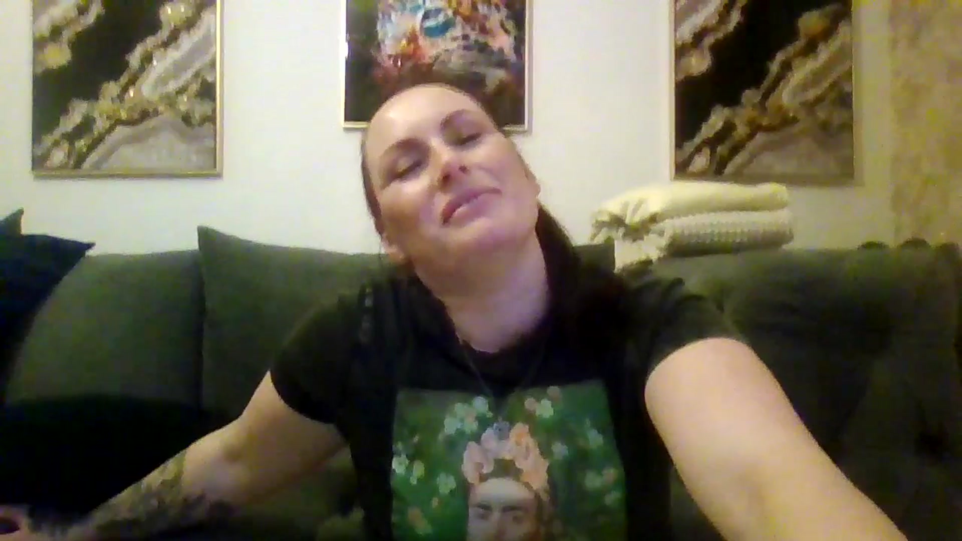 Gallery image thumbnail from Phoenix33's myfreecams stream on, 03/09/2025, 19:19 image 2 of 20