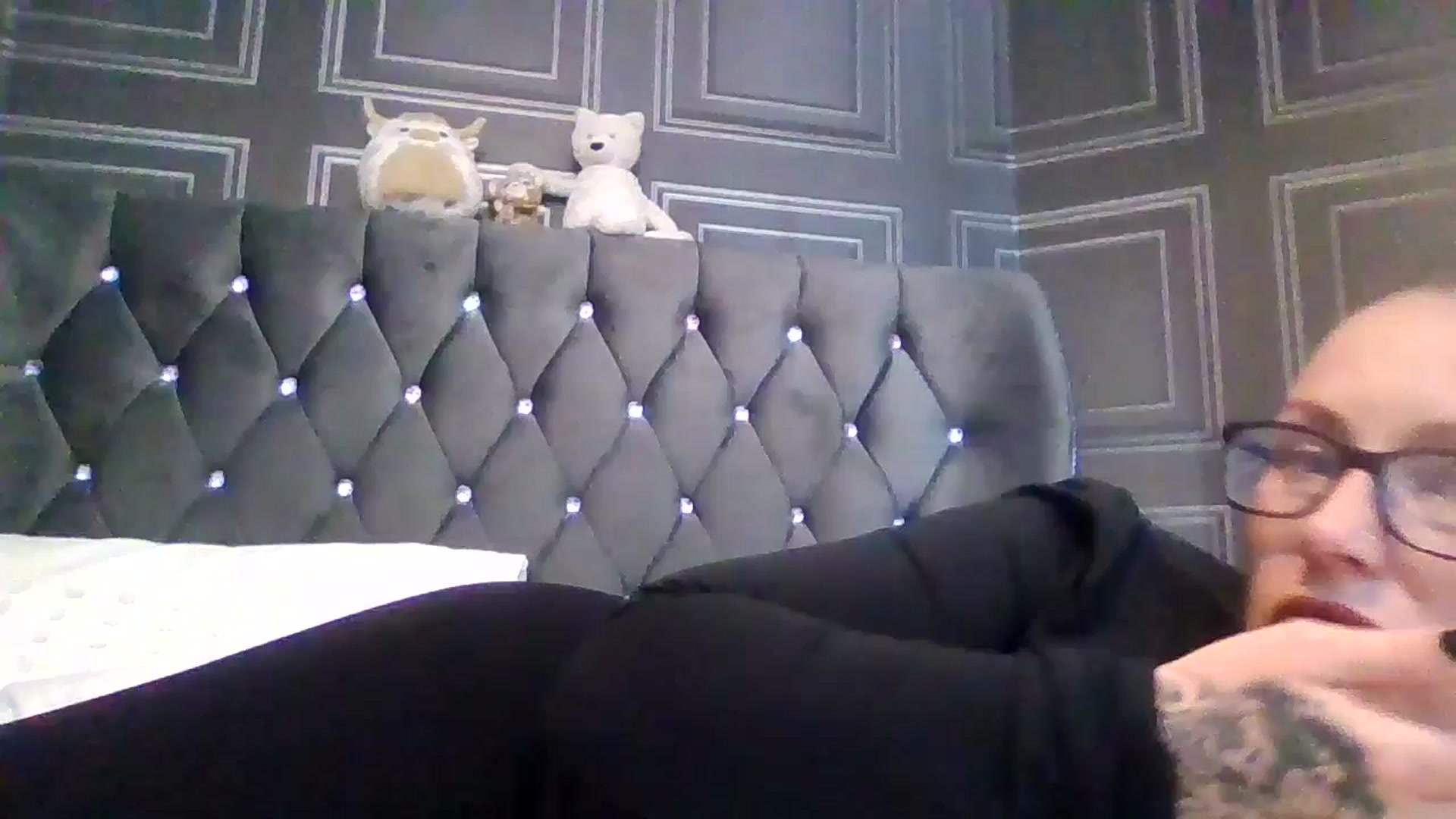 Gallery image thumbnail from Phoenix33's myfreecams stream on, 04/28/2025, 13:07 image 1 of 20