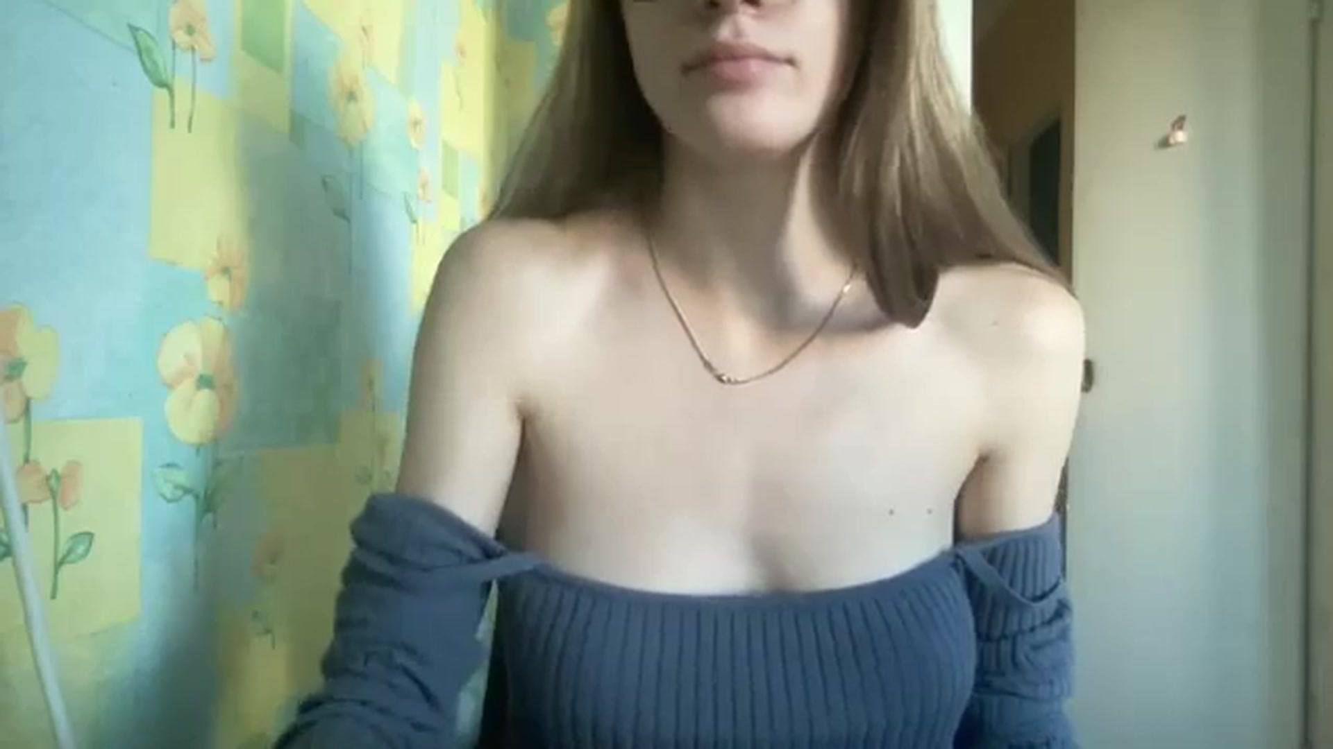 Gallery image thumbnail from PhoenixMariya's myfreecams stream on, 10/21/2024, 13:07 image 6 of 20