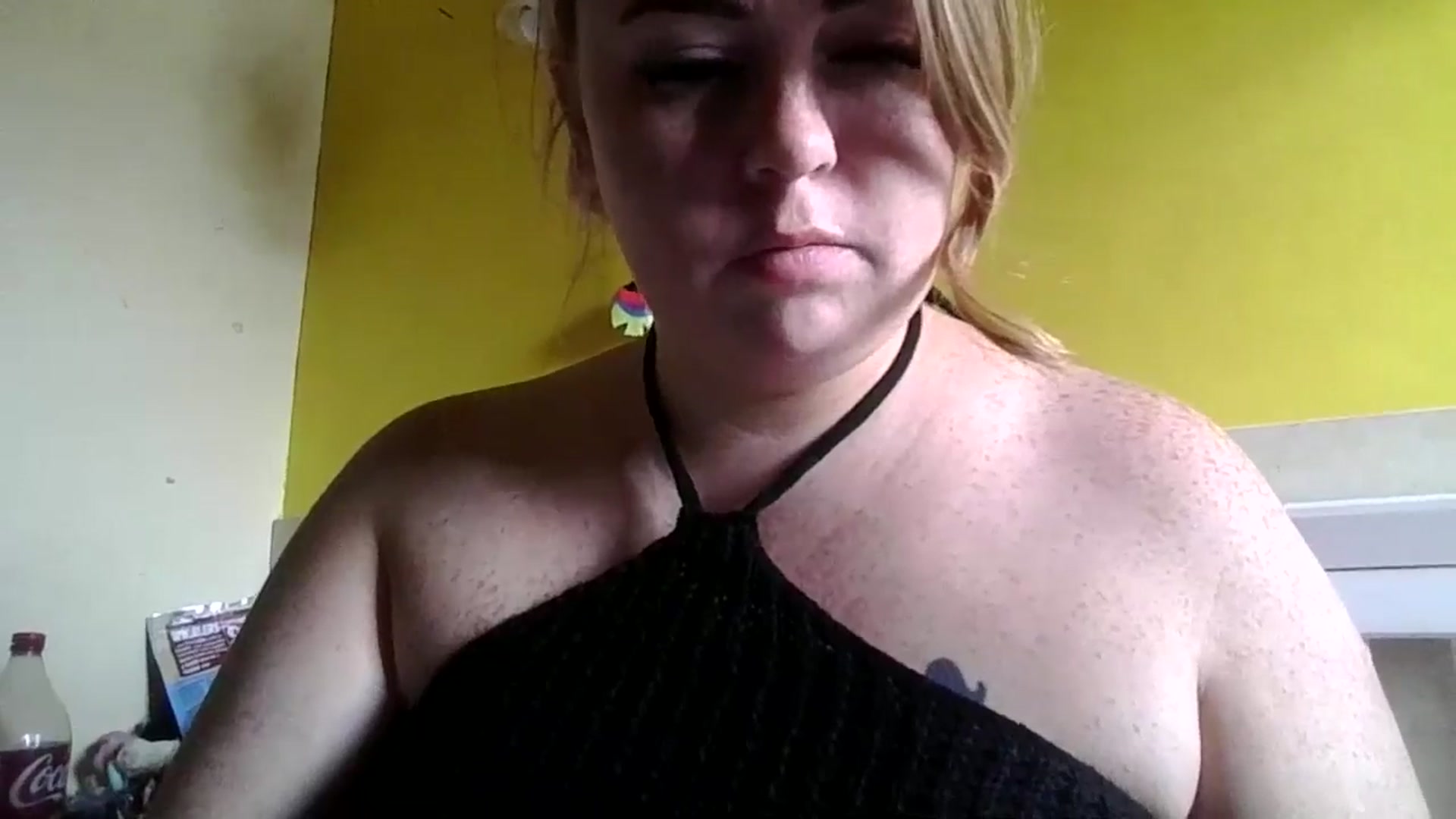 Gallery image thumbnail from Piddsmrandmrs's myfreecams stream on, 06/02/2024, 14:21 image 18 of 20