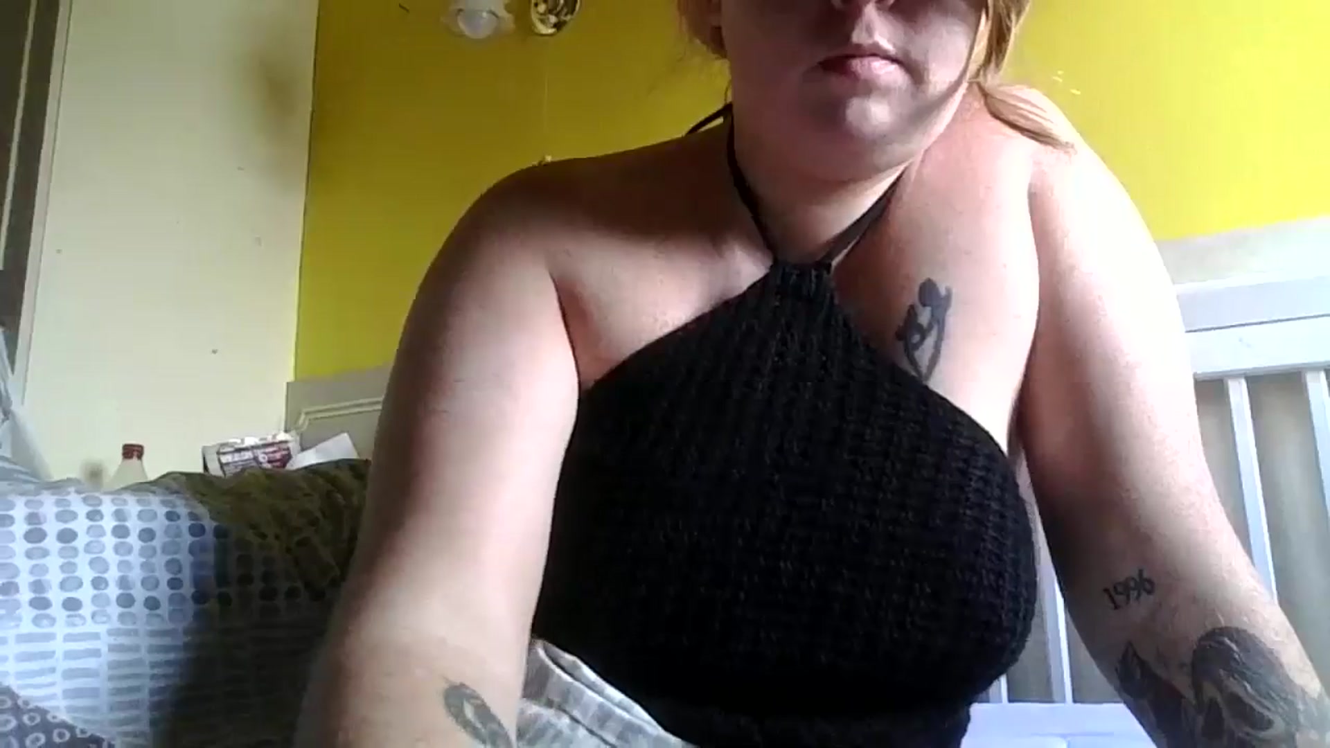 Gallery image thumbnail from Piddsmrandmrs's myfreecams stream on, 06/02/2024, 14:21 image 14 of 20