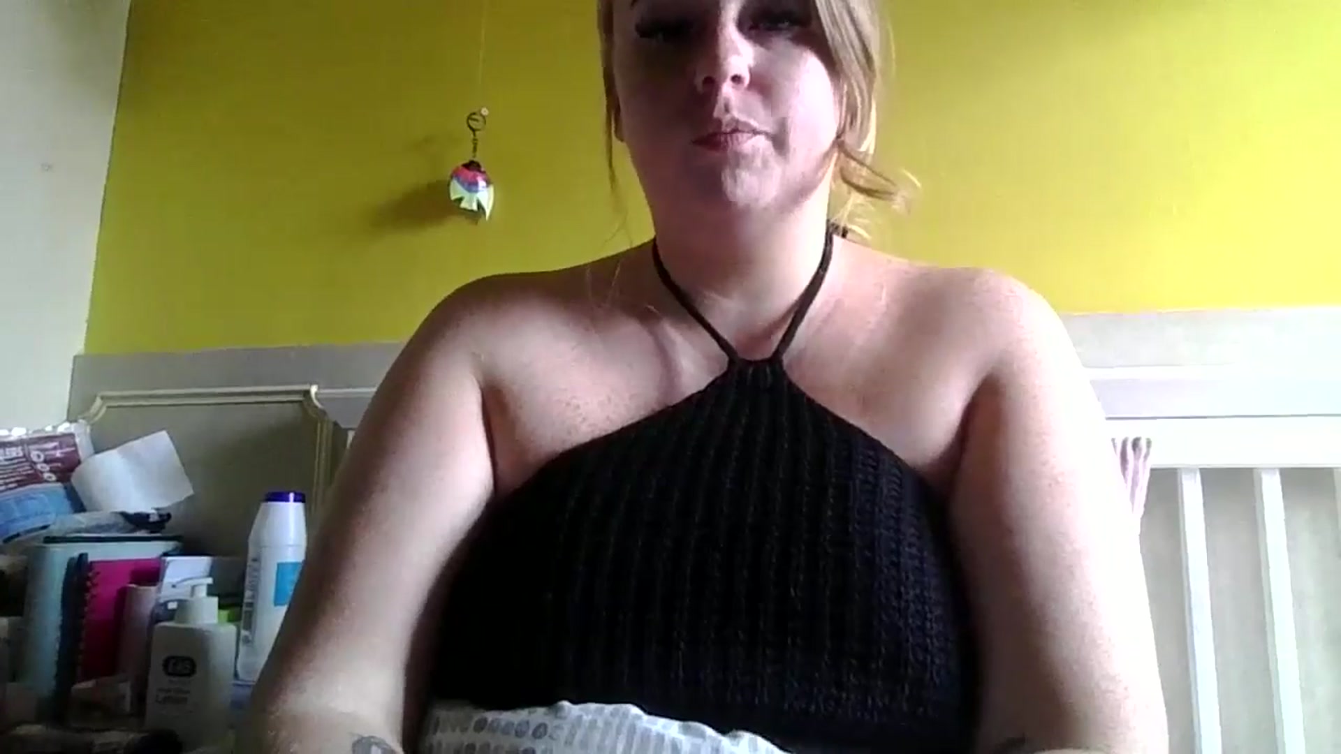 Gallery image thumbnail from Piddsmrandmrs's myfreecams stream on, 06/02/2024, 15:17 image 16 of 20