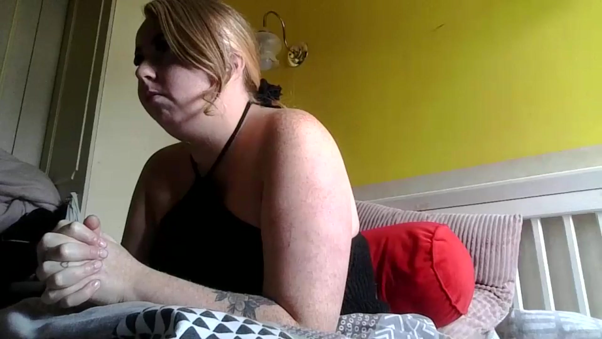 Gallery image thumbnail from Piddsmrandmrs's myfreecams stream on, 06/02/2024, 15:17 image 11 of 20