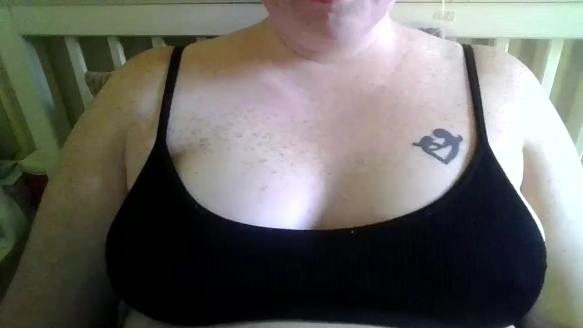 Gallery image thumbnail from Piddsmrandmrs's myfreecams stream on, 07/13/2024, 17:50 image 12 of 20
