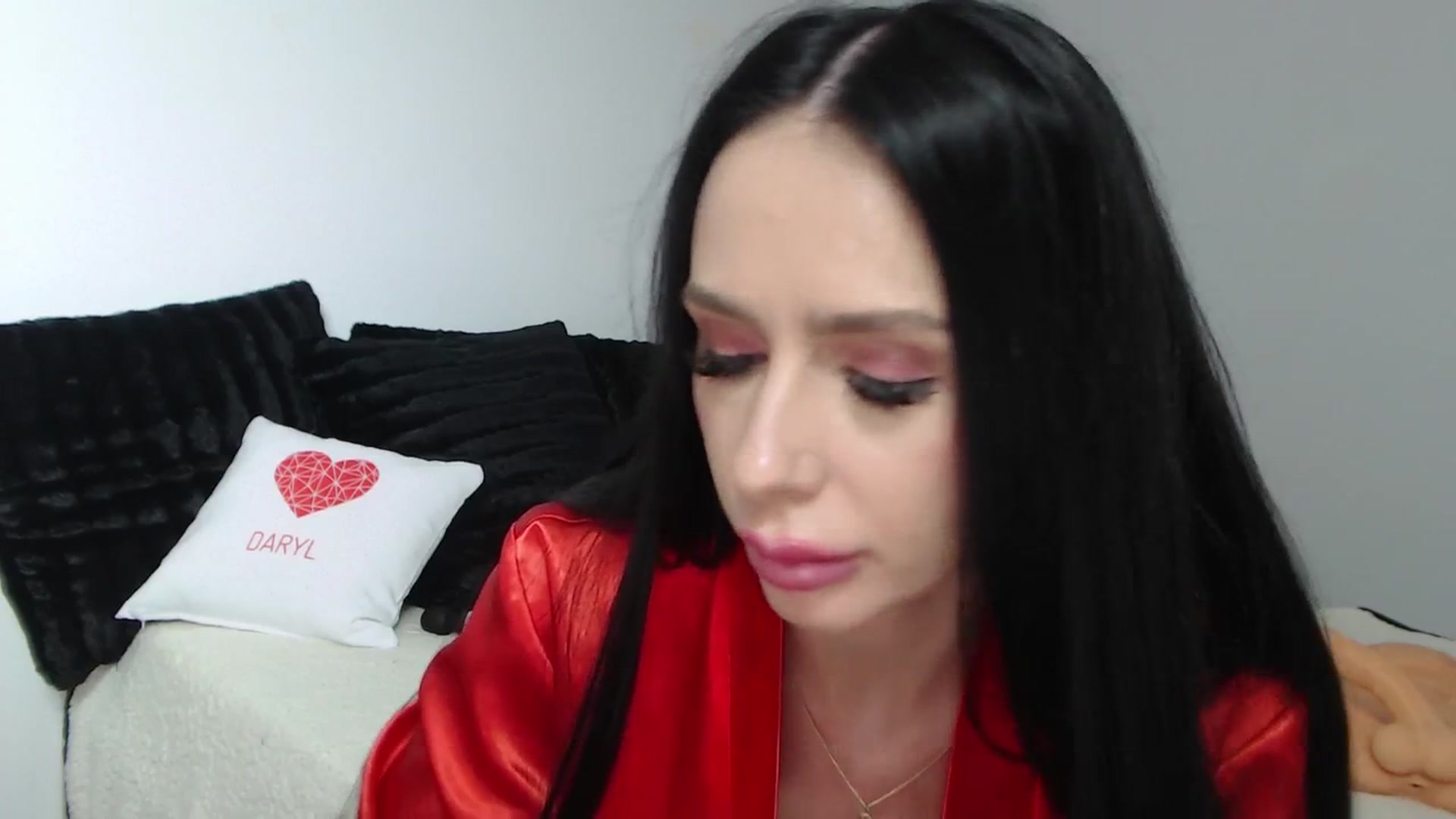 Gallery image thumbnail from PieceOfArtt's myfreecams stream on, 05/18/2024, 15:25 image 18 of 20