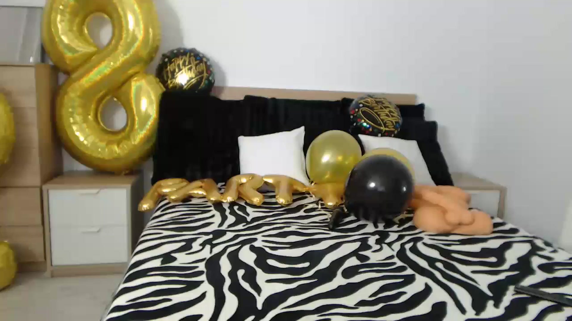 Gallery image thumbnail from PieceOfArtt's myfreecams stream on, 09/06/2024, 13:42 image 8 of 20