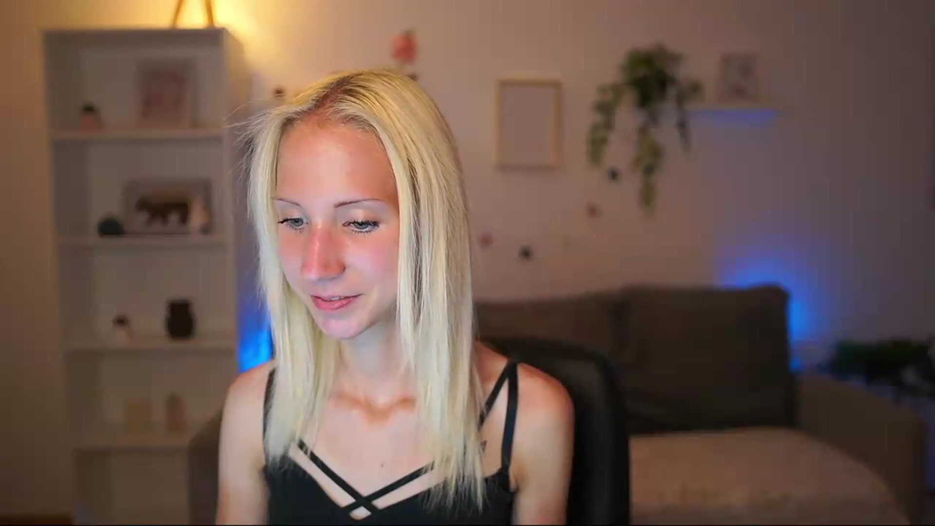Gallery image thumbnail from PierrePerri's myfreecams stream on, 07/10/2026, 18:51 image 15 of 20