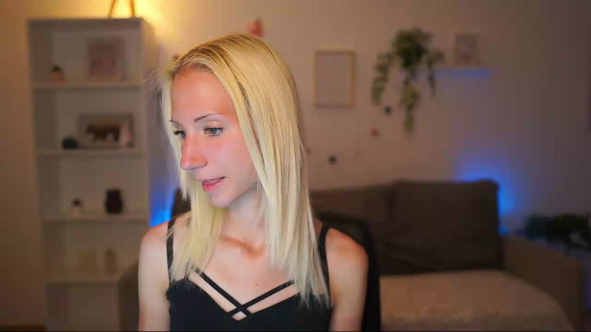 Gallery image thumbnail from PierrePerri's myfreecams stream on, 07/10/2026, 18:51 image 16 of 20