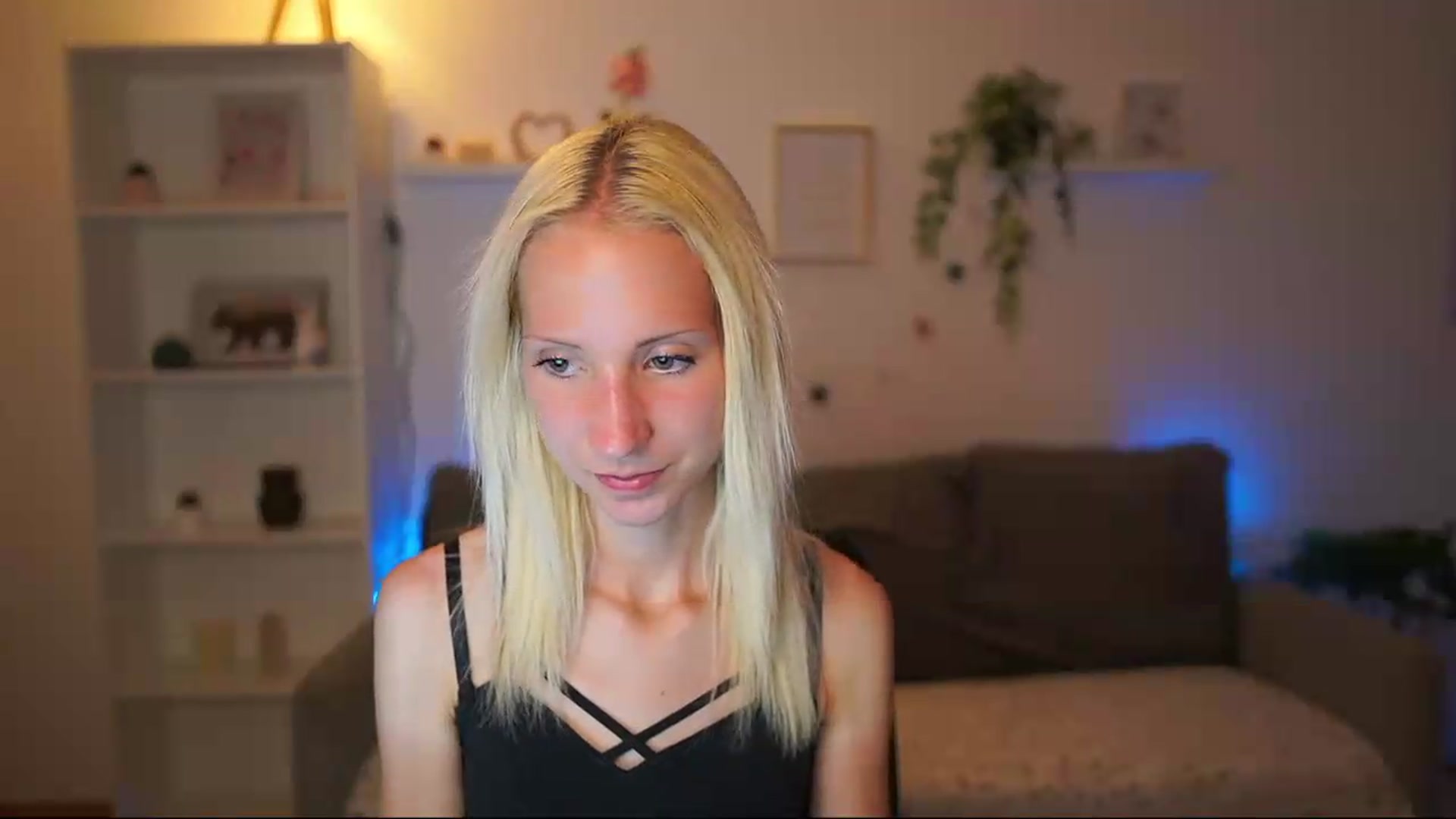 Gallery image thumbnail from PierrePerri's myfreecams stream on, 07/10/2026, 19:28 image 10 of 20