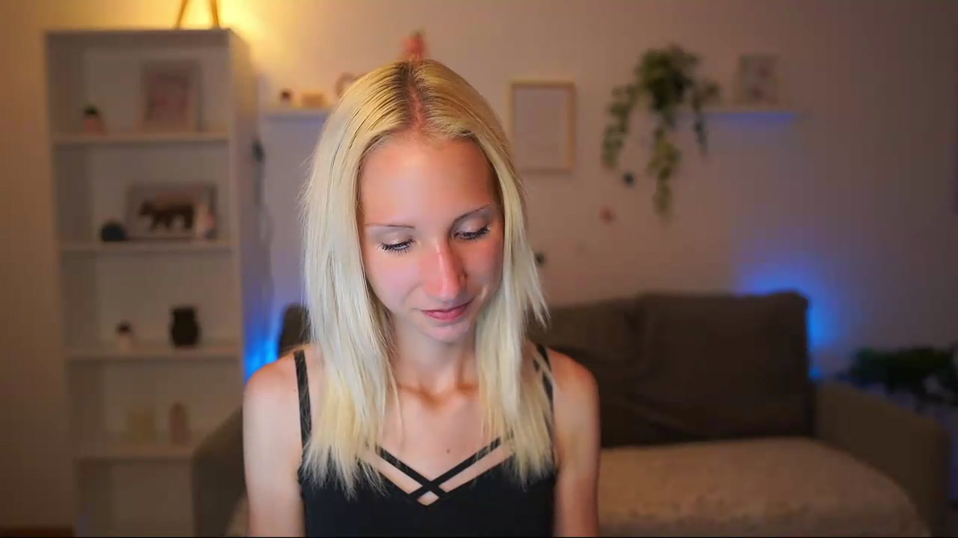 Gallery image thumbnail from PierrePerri's myfreecams stream on, 07/10/2026, 19:28 image 19 of 20