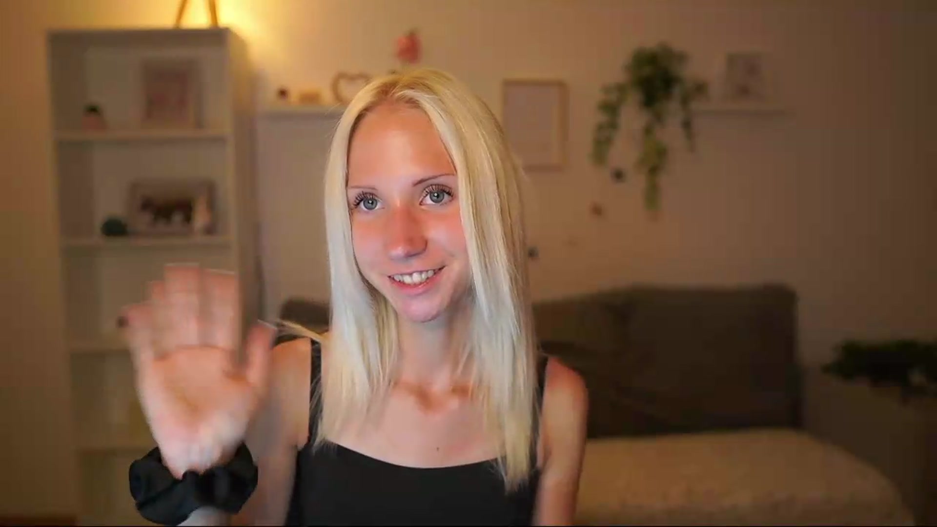 Gallery image thumbnail from PierrePerri's myfreecams stream on, 07/15/2026, 22:21 image 8 of 20