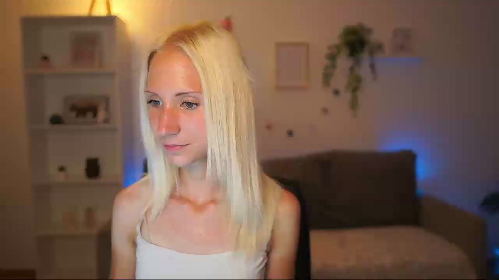 Gallery image thumbnail from PierrePerri's myfreecams stream on, 07/16/2026, 18:38 image 5 of 20