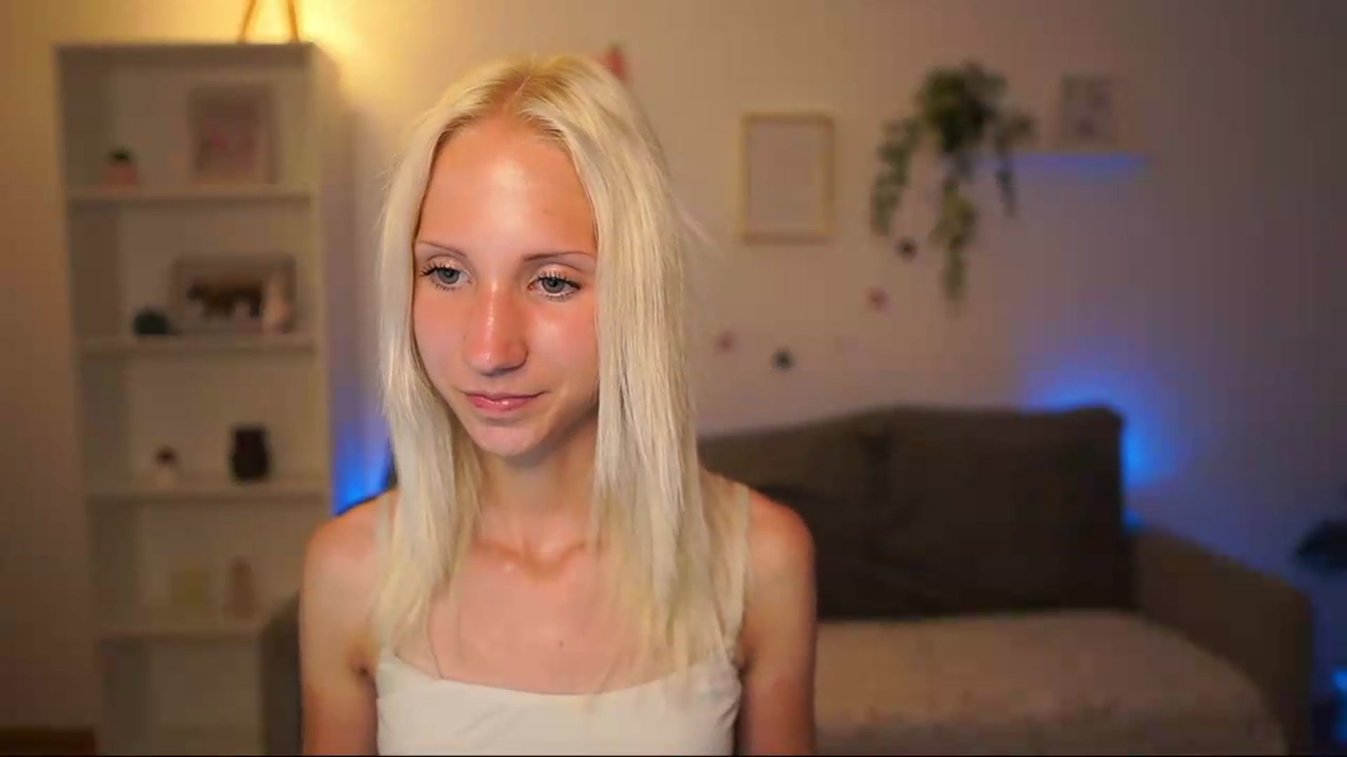 Gallery image thumbnail from PierrePerri's myfreecams stream on, 07/16/2026, 19:41 image 16 of 20