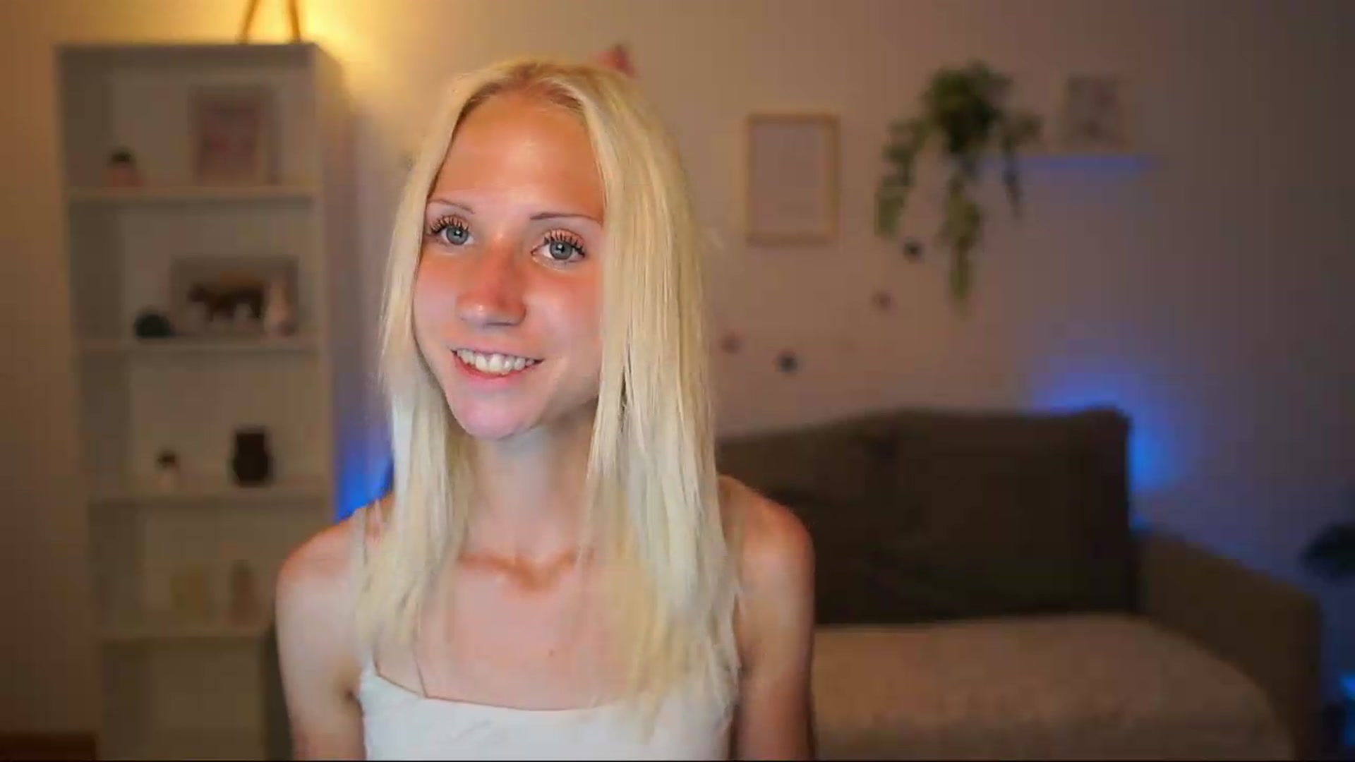 Gallery image thumbnail from PierrePerri's myfreecams stream on, 07/16/2026, 19:41 image 20 of 20