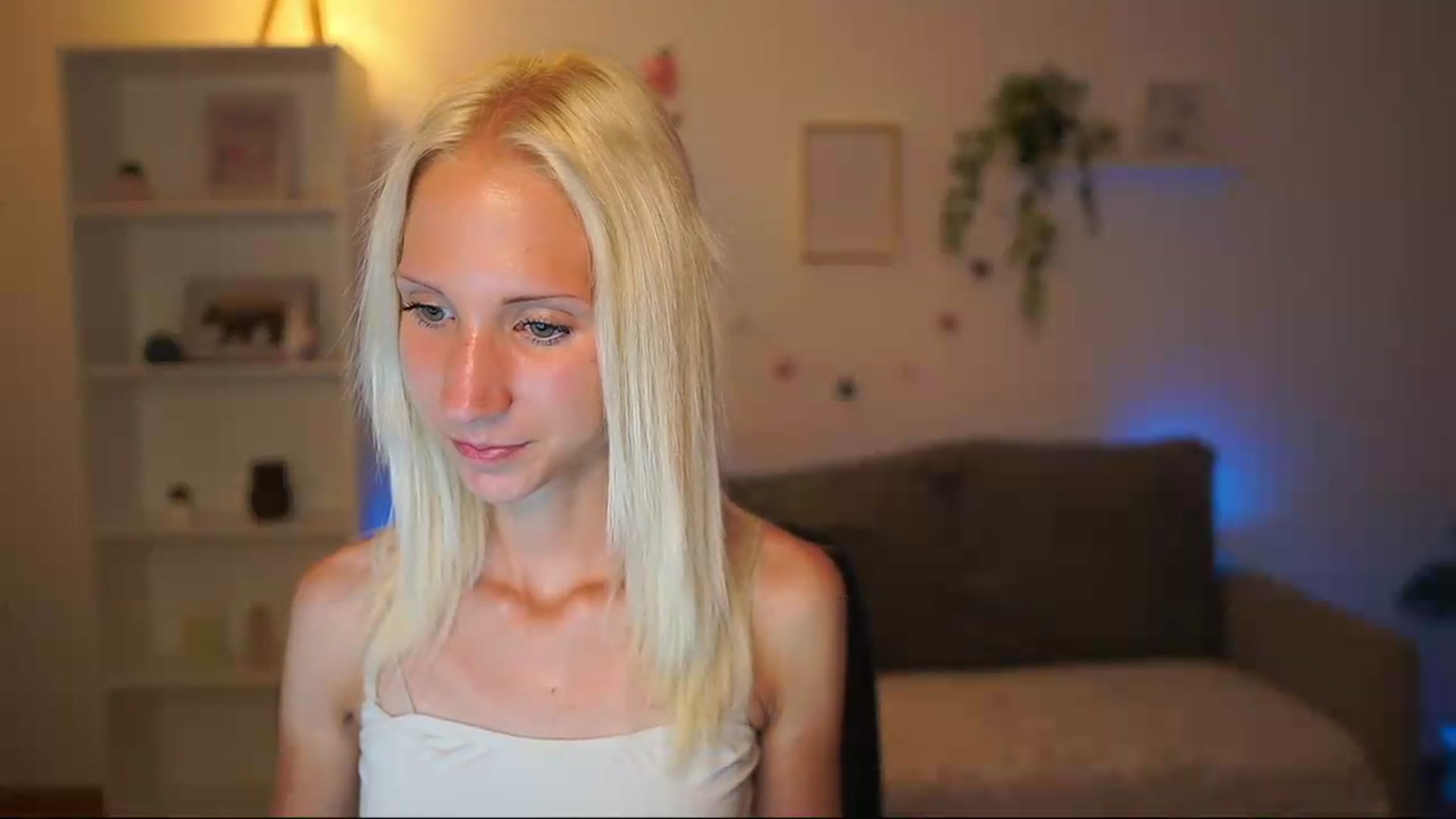 Gallery image thumbnail from PierrePerri's myfreecams stream on, 07/16/2026, 21:13 image 5 of 20