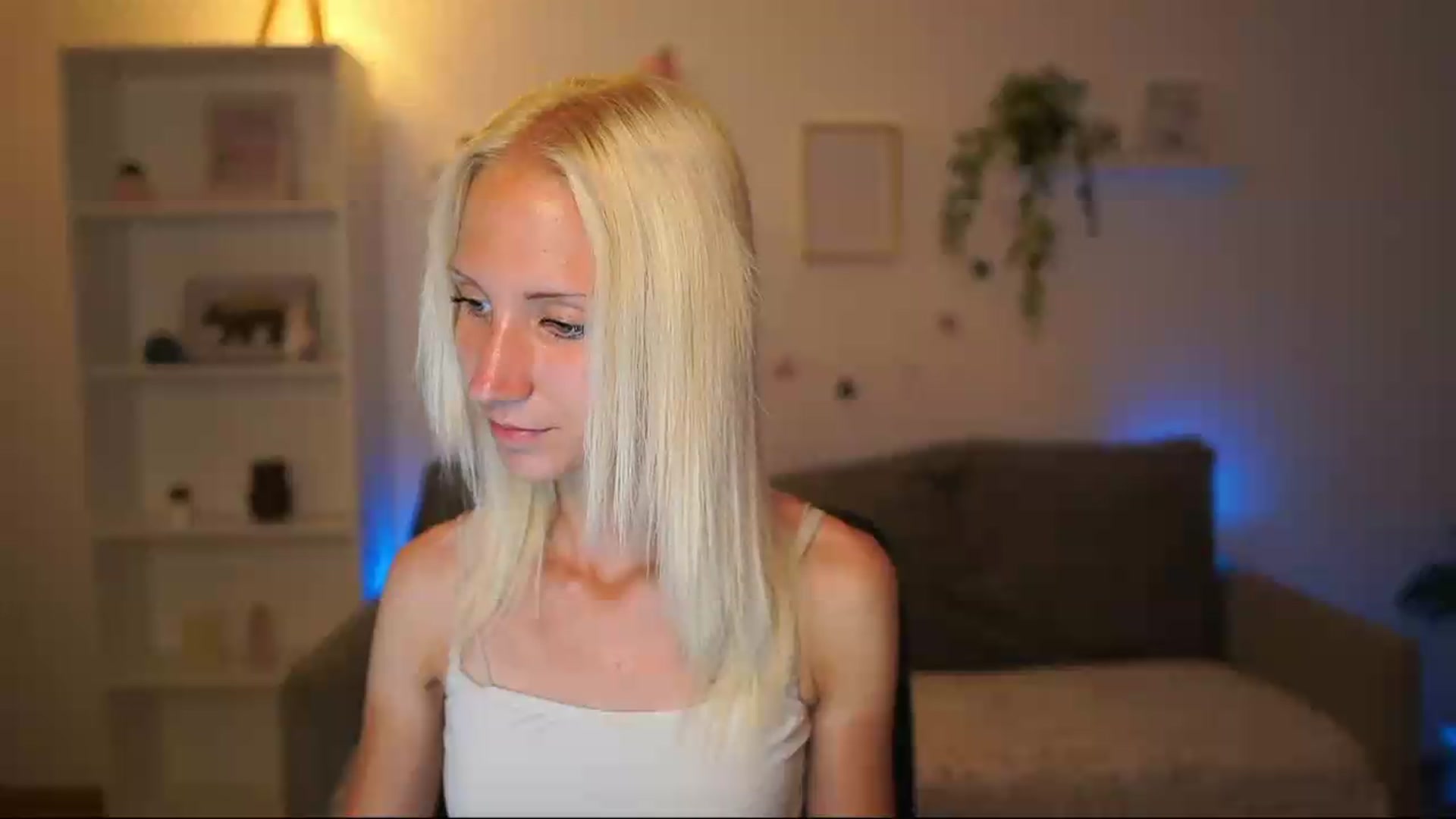 Gallery image thumbnail from PierrePerri's myfreecams stream on, 07/16/2026, 21:40 image 8 of 20