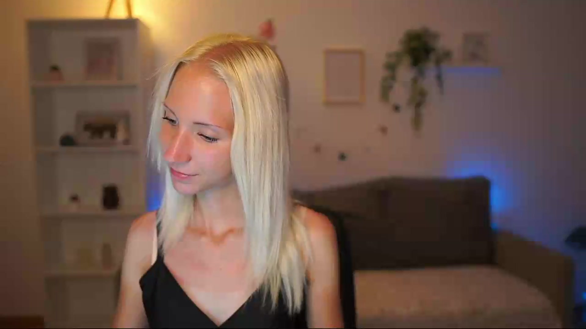 Gallery image thumbnail from PierrePerri's myfreecams stream on, 07/17/2026, 18:34 image 8 of 20