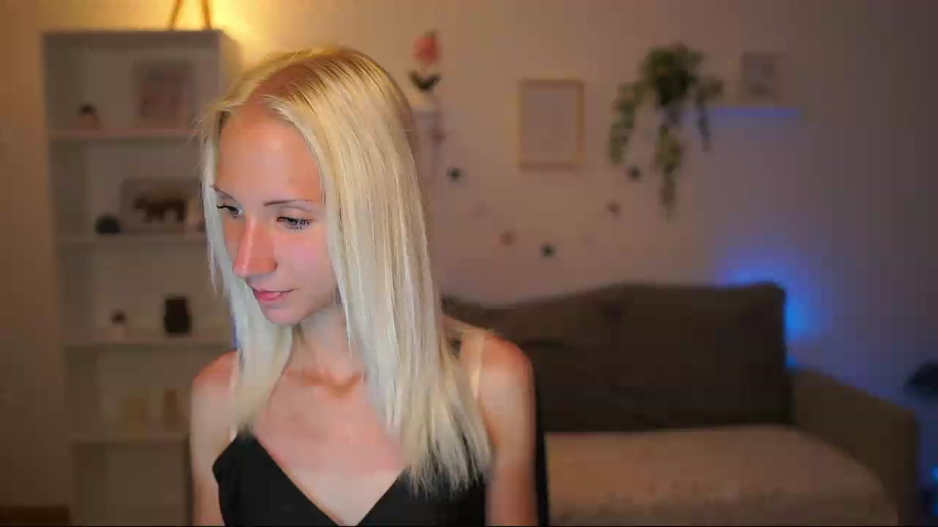 Gallery image thumbnail from PierrePerri's myfreecams stream on, 07/17/2026, 18:34 image 5 of 20