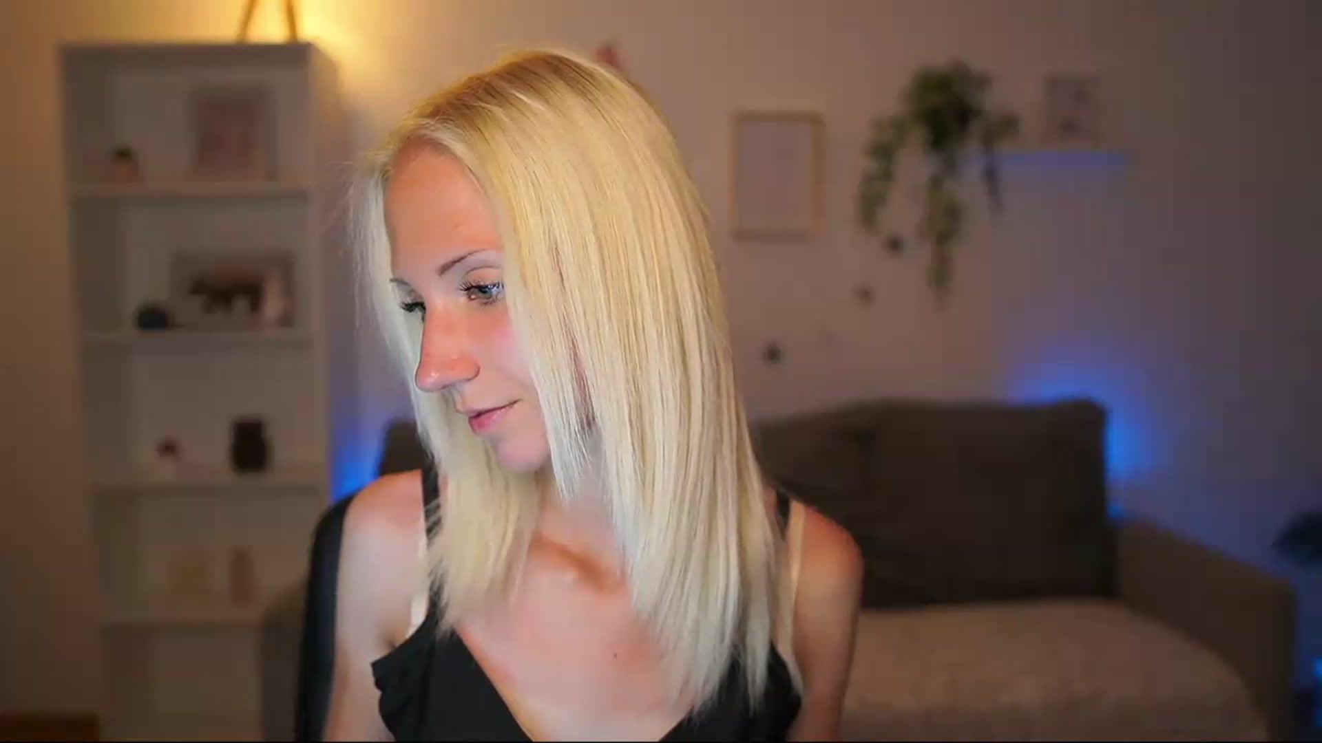 Gallery image thumbnail from PierrePerri's myfreecams stream on, 07/17/2026, 18:58 image 20 of 20