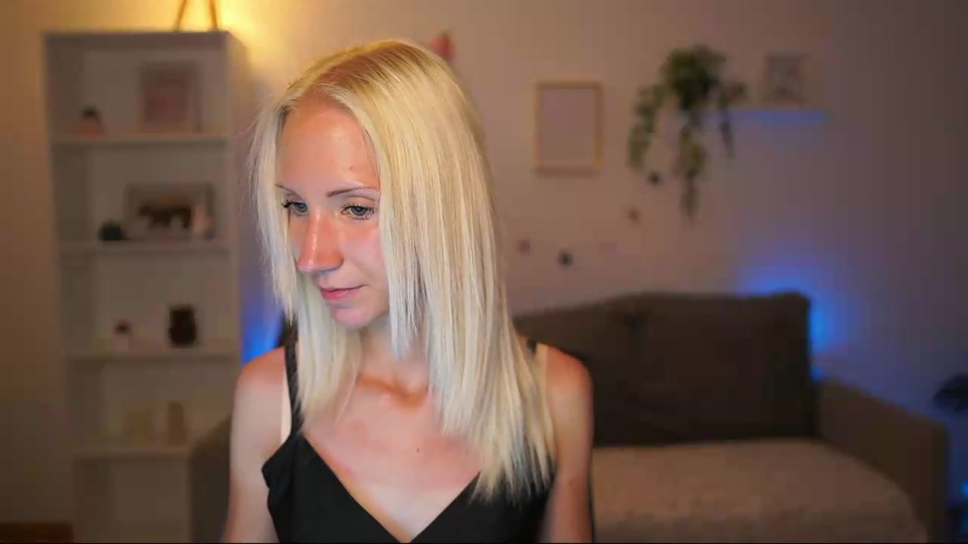 Gallery image thumbnail from PierrePerri's myfreecams stream on, 07/17/2026, 18:58 image 12 of 20