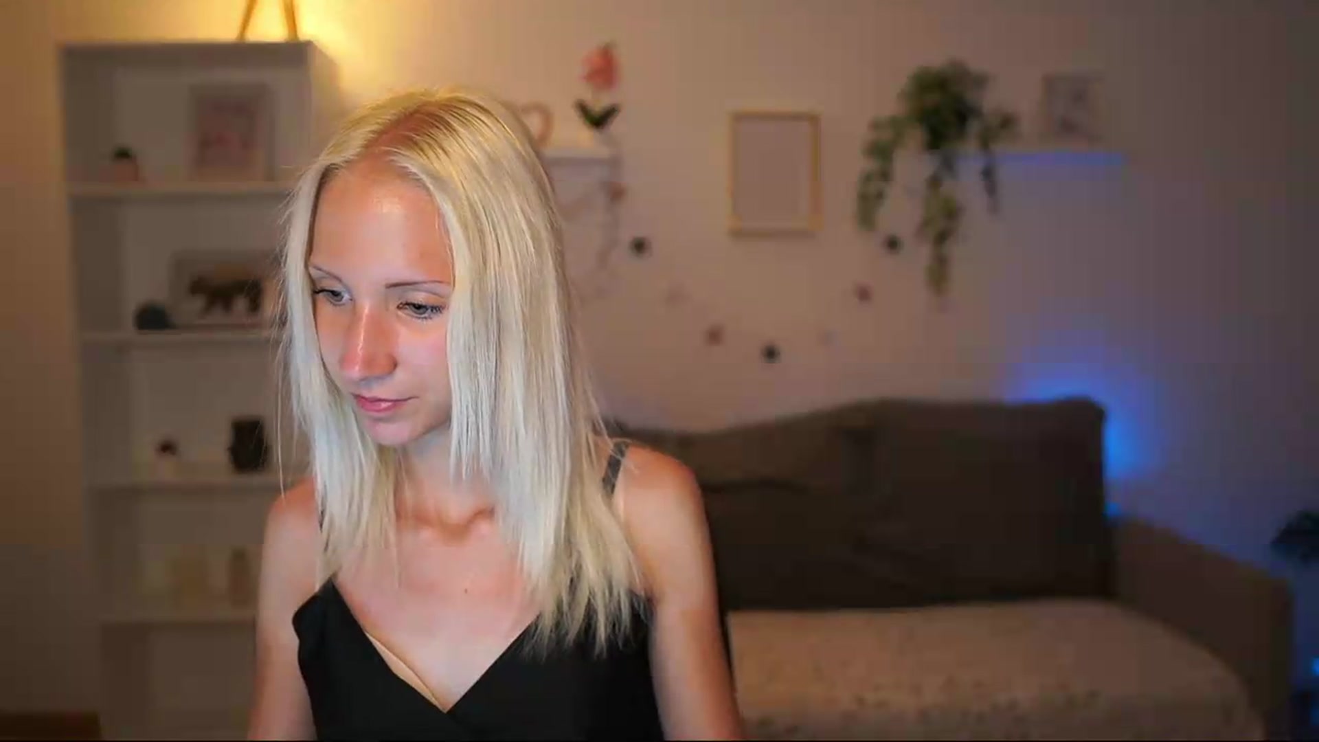 Gallery image thumbnail from PierrePerri's myfreecams stream on, 07/17/2026, 21:05 image 5 of 20