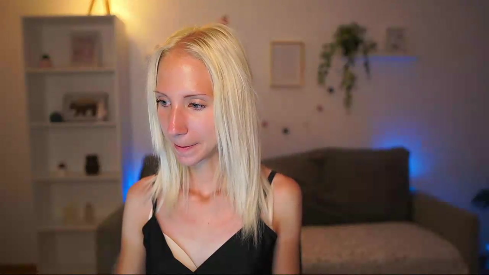 Gallery image thumbnail from PierrePerri's myfreecams stream on, 07/17/2026, 22:00 image 10 of 20