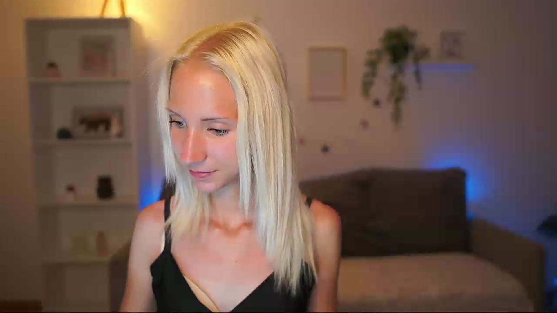 Gallery image thumbnail from PierrePerri's myfreecams stream on, 07/17/2026, 22:00 image 19 of 20