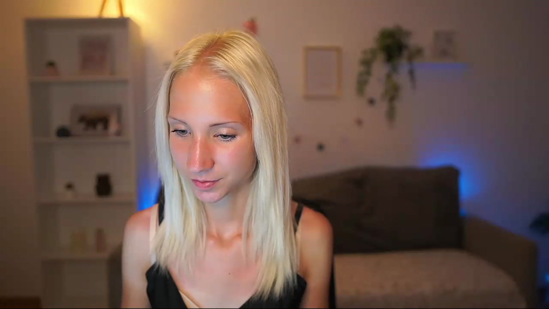Gallery image thumbnail from PierrePerri's myfreecams stream on, 07/17/2026, 22:25 image 8 of 20