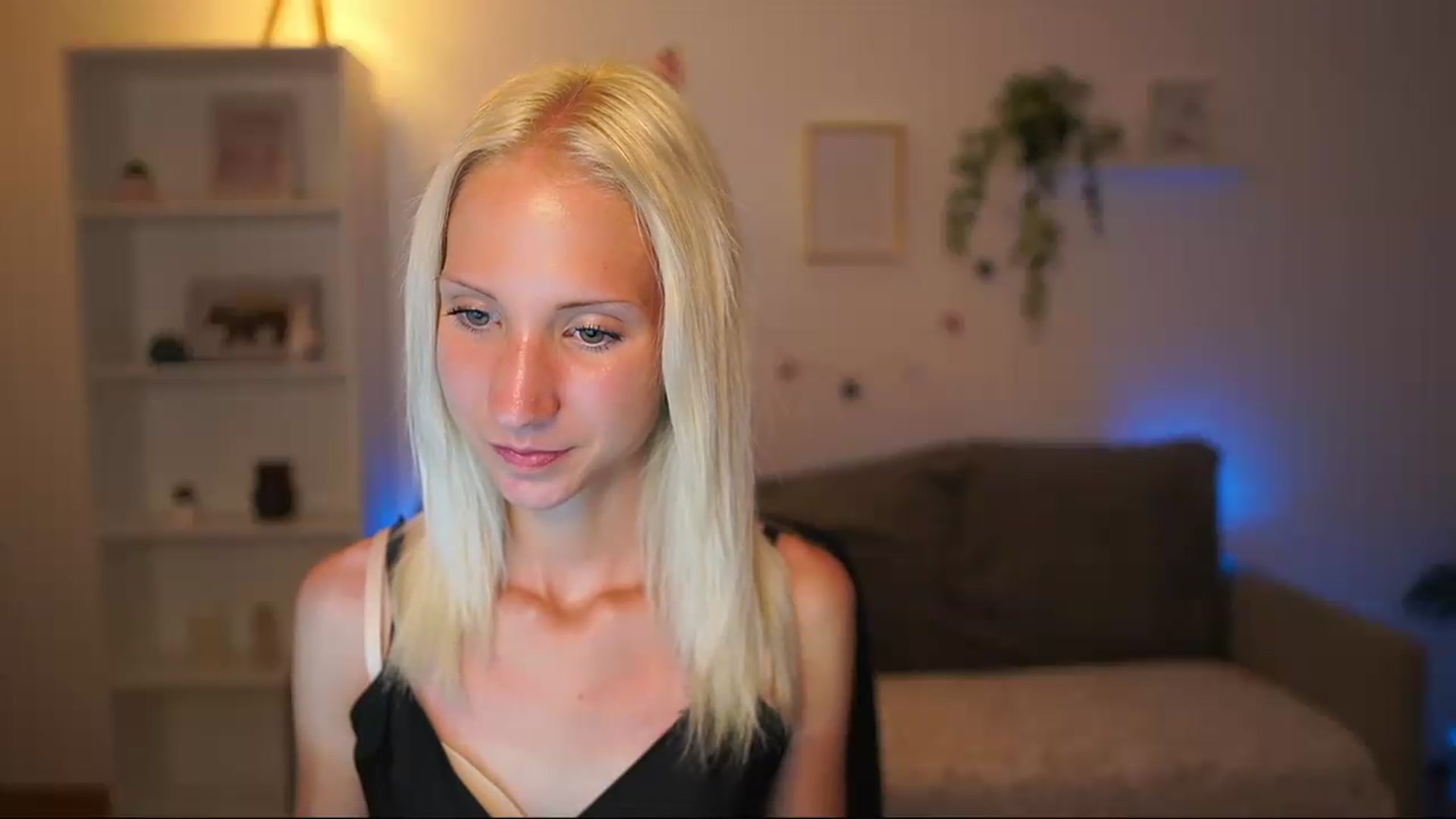 Gallery image thumbnail from PierrePerri's myfreecams stream on, 07/17/2026, 22:25 image 3 of 20